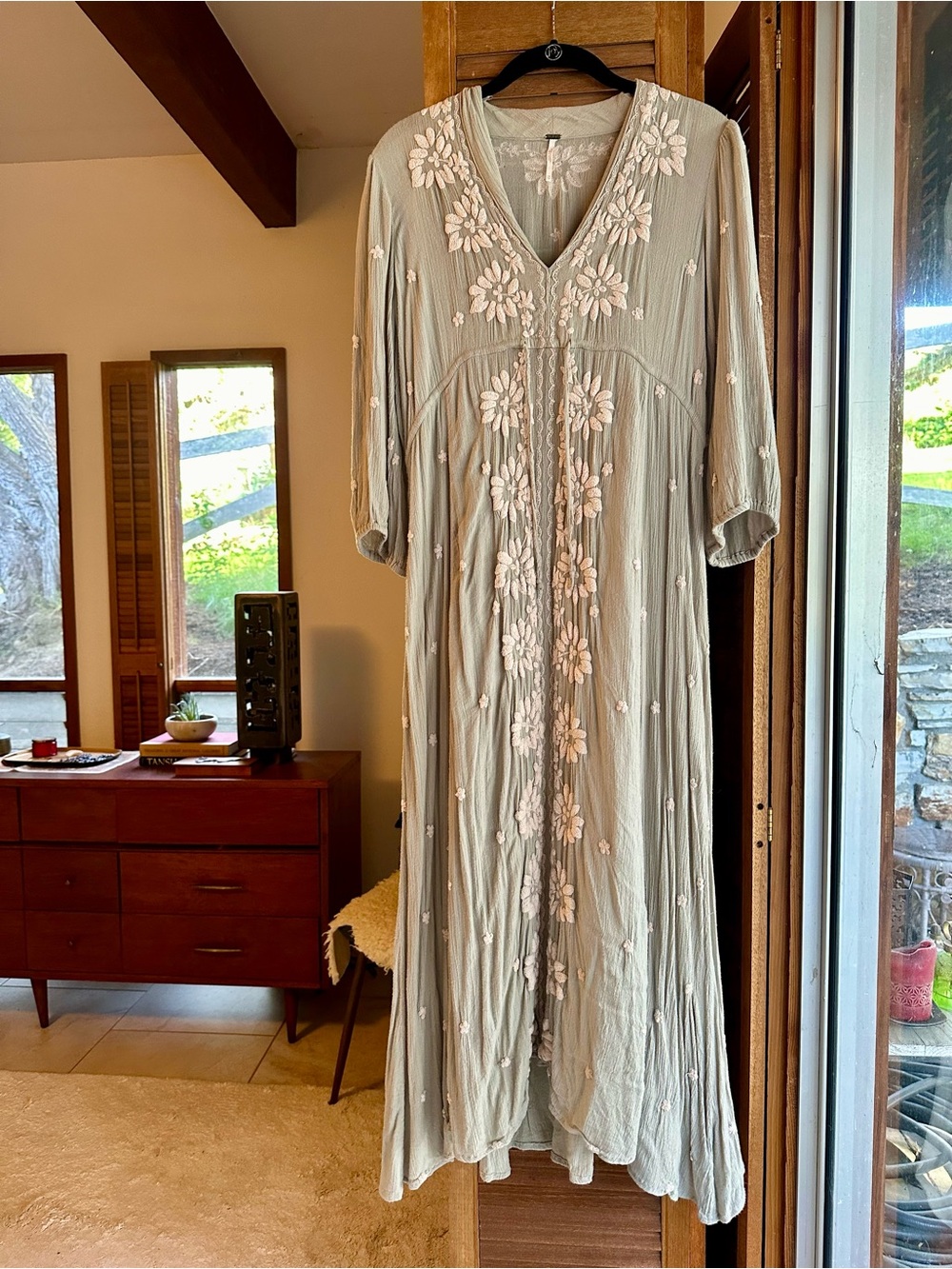 RARE COLOR! Free People Embroidered Fable Midi Dress - Sage XS - Picture 5 of 14